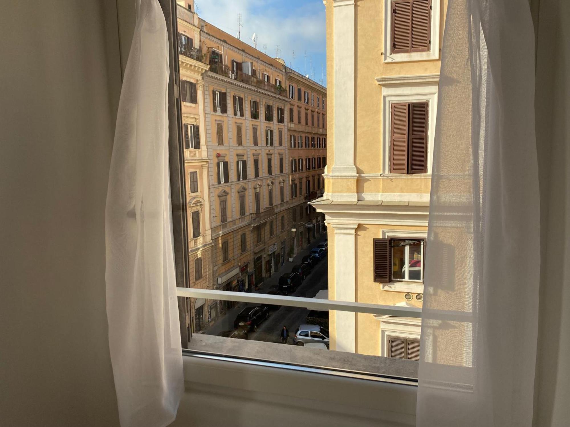 Belltower Elegans Hotel Rome Exterior photo